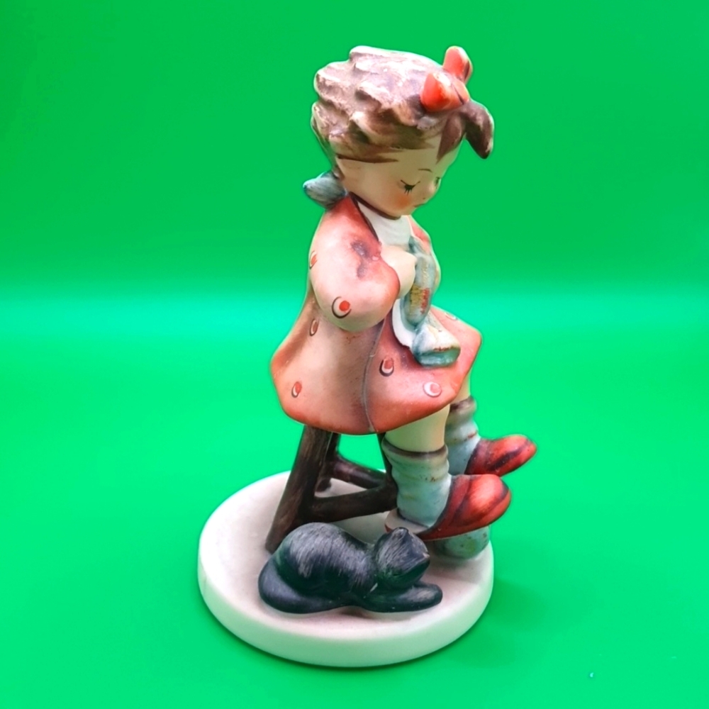 Goebel Hummel figurine